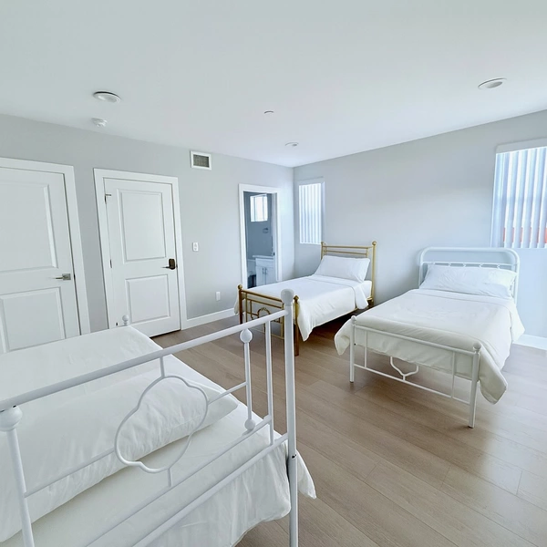 5 bedrooms apartment for rent in South Los Angeles - Central Los Angeles, Los Angeles
