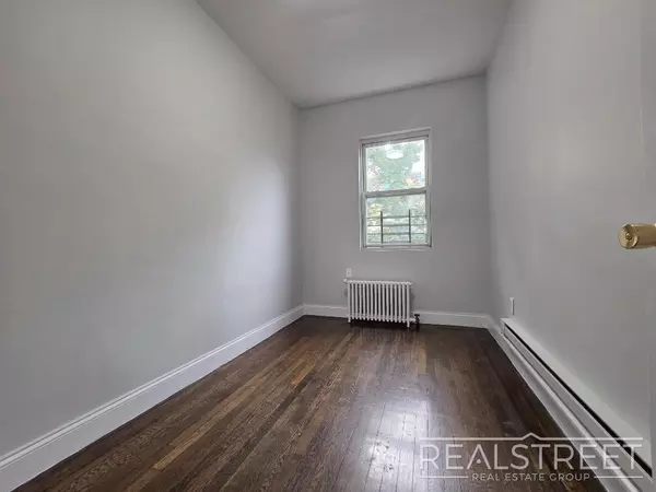 3 bedrooms apartment for rent in The Bronx - The Bronx, New York