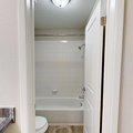Room for rent in Goldenrod #3