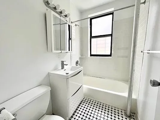 2 bedrooms apartment for rent in Washington Heights - Manhattan, New York