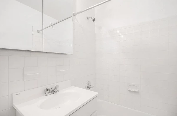 Studio Apartment for rent in Midtown West - Manhattan, New York