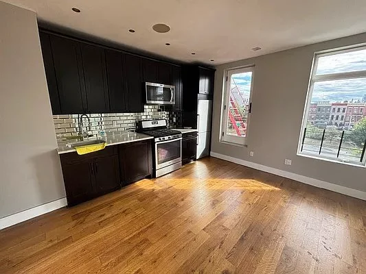 3 bedrooms apartment for rent in The Bronx - The Bronx, New York