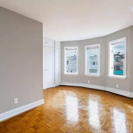 Studio Apartment for rent in Ridgewood - Queens, New York