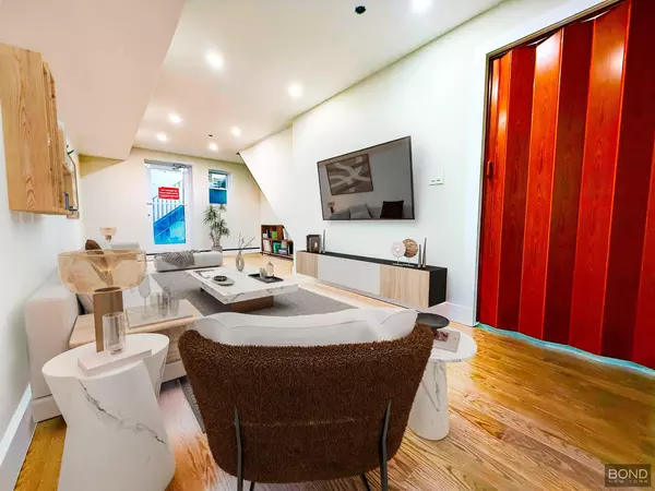 3 bedrooms apartment for rent in East Village - Manhattan, New York