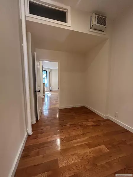 3 bedrooms apartment for rent in Midtown West - Manhattan, New York
