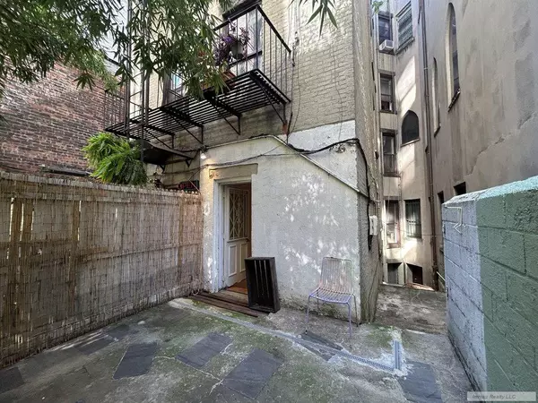 3 bedrooms apartment for rent in Midtown West - Manhattan, New York