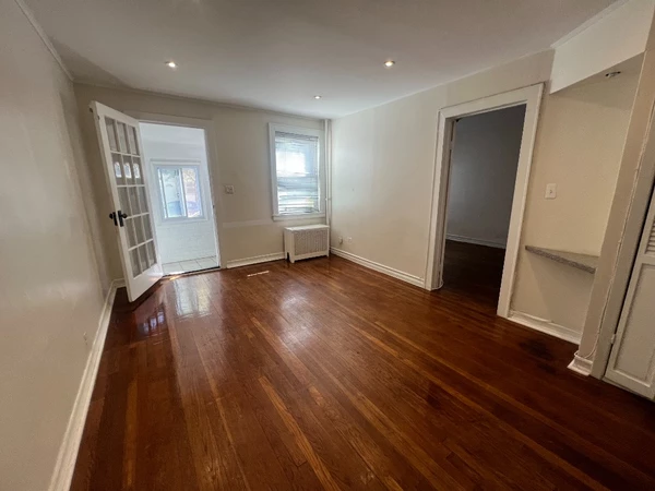 2 bedrooms apartment for rent in Sunnyside - Queens, New York