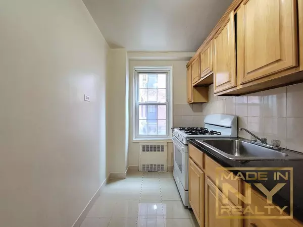 1 bedroom apartment for rent in Jamaica Hills - Queens, New York