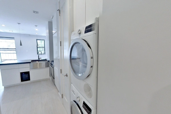 2 bedrooms apartment for rent in East Village - Manhattan, New York