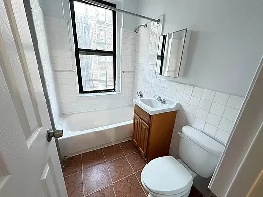 2 bedrooms apartment for rent in Throgs Neck - The Bronx, New York