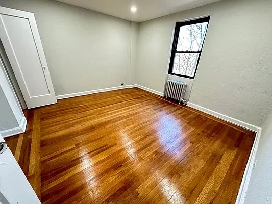 2 bedrooms apartment for rent in Throgs Neck - The Bronx, New York