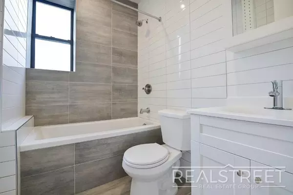 2 bedrooms apartment for rent in East Flatbush - Brooklyn, New York