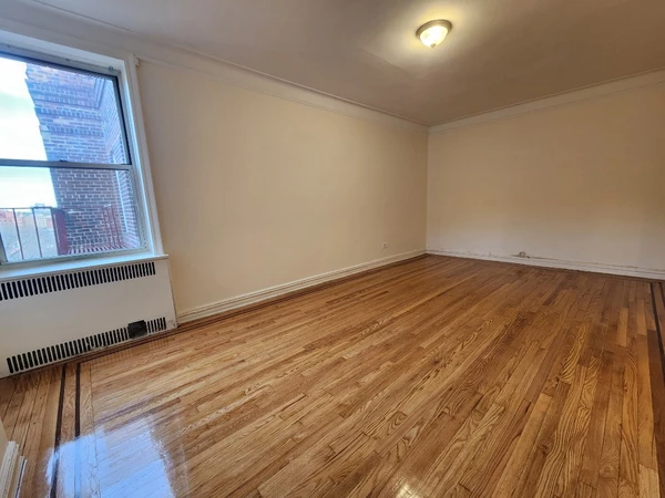 1 bedroom apartment for rent in Elmhurst - Queens, New York