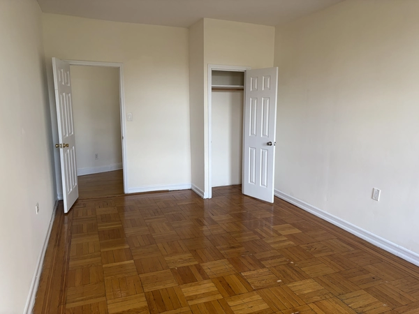 3 bedrooms apartment for rent in Washington Heights - Manhattan, New York