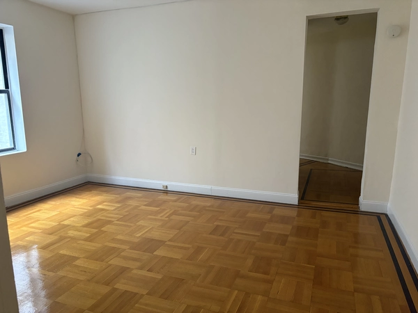 3 bedrooms apartment for rent in Washington Heights - Manhattan, New York