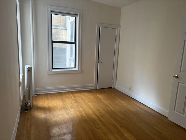3 bedrooms apartment for rent in Washington Heights - Manhattan, New York