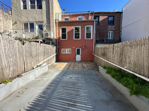 2 bedrooms apartment for rent in Red Hook - Brooklyn, New York