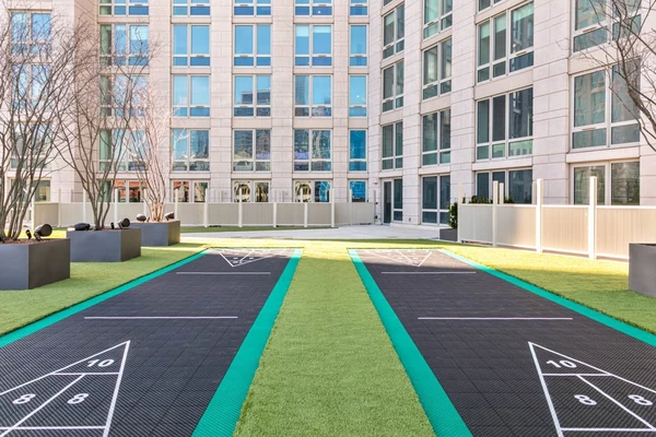 2 bedrooms apartment for rent in LIC - Queens, New York