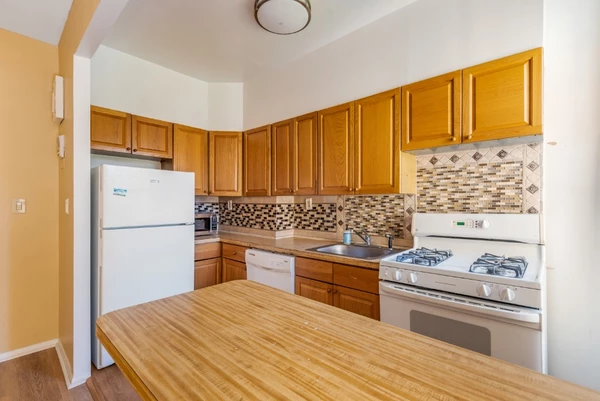 1 bedroom apartment for rent in Woodside - Queens, New York