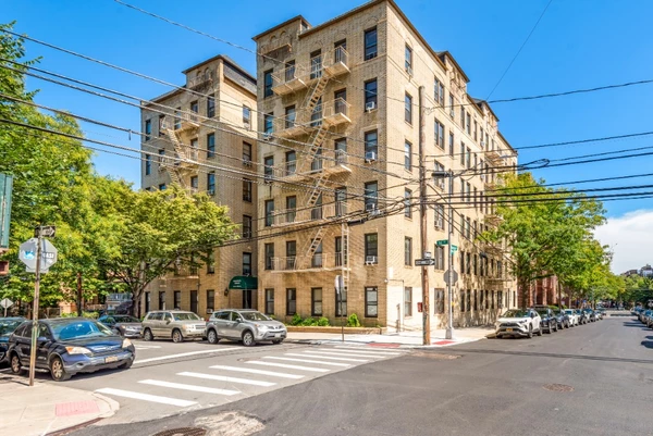 1 bedroom apartment for rent in Woodside - Queens, New York