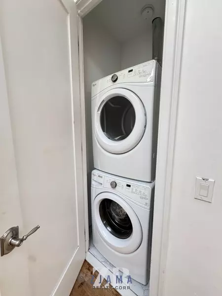 7 bedrooms apartment for rent in Crown Heights - Brooklyn, New York