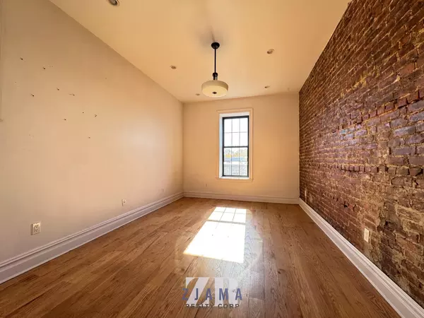 7 bedrooms apartment for rent in Crown Heights - Brooklyn, New York