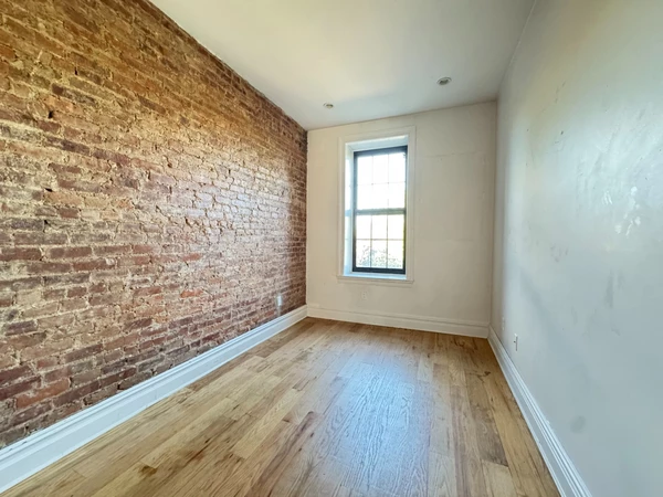 7 bedrooms apartment for rent in Crown Heights - Brooklyn, New York