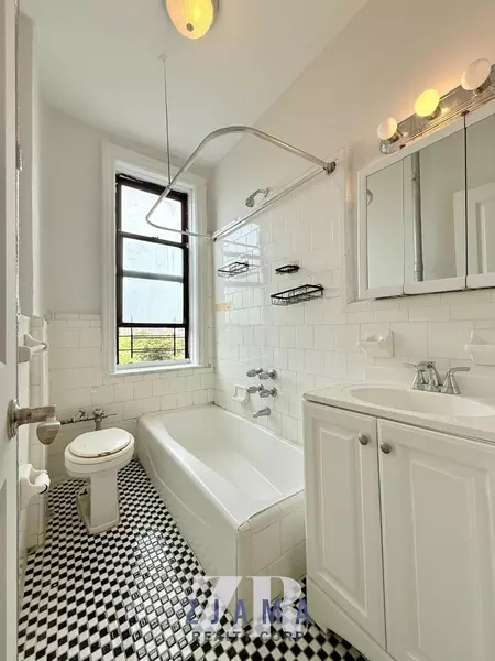 2 bedrooms apartment for rent in Flatbush Ditmas Park - Brooklyn, New York