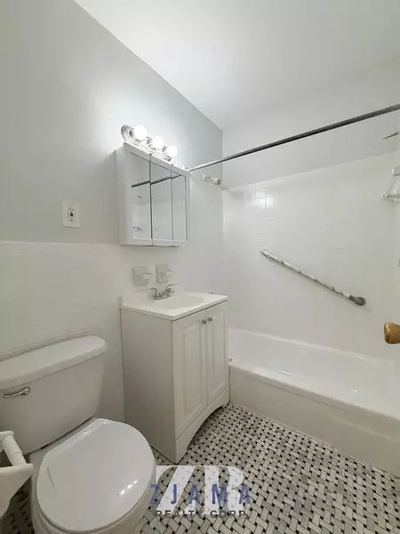 1 bedroom apartment for rent in Flatbush Ditmas Park - Brooklyn, New York