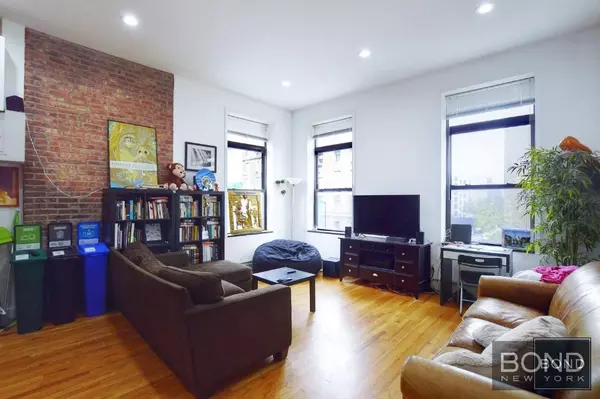 3 bedrooms apartment for rent in East Village - Manhattan, New York