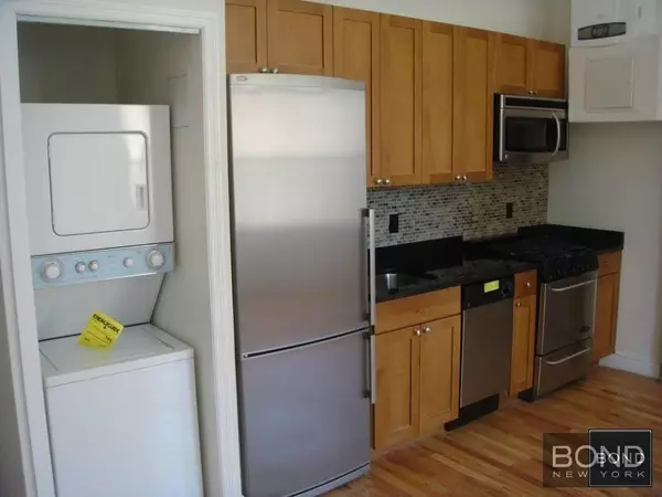 3 bedrooms apartment for rent in East Village - Manhattan, New York