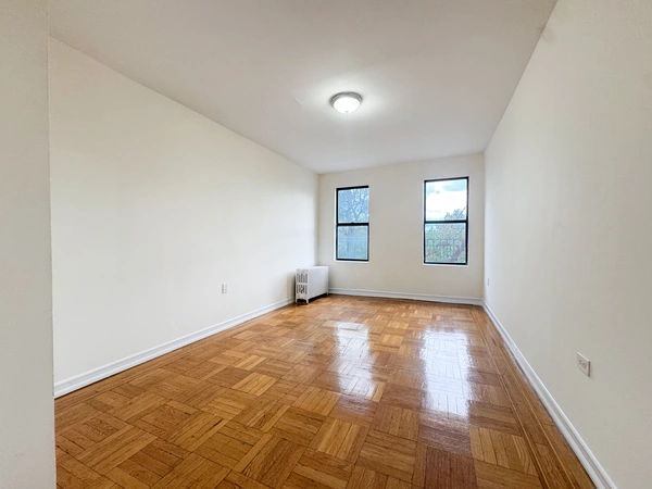3 bedrooms apartment for rent in Washington Heights - Manhattan, New York