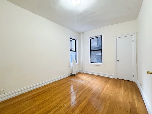 3 bedrooms apartment for rent in Washington Heights - Manhattan, New York