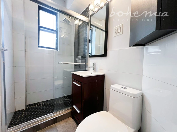 3 bedrooms apartment for rent in Washington Heights - Manhattan, New York