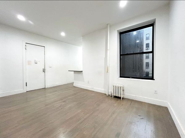 3 bedrooms apartment for rent in Washington Heights - Manhattan, New York