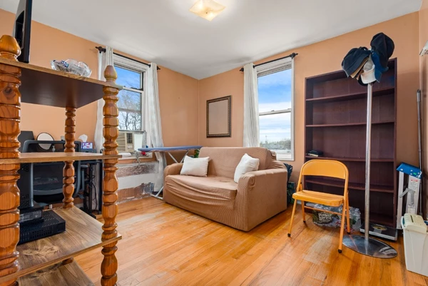 2 bedrooms apartment for rent in Woodside - Queens, New York