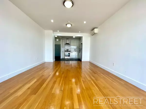 Studio Apartment for rent in Elmhurst - Queens, New York