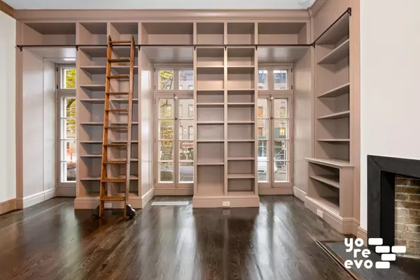 5 bedrooms apartment for rent in Midtown East - Manhattan, New York