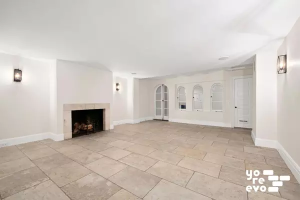 5 bedrooms apartment for rent in Midtown East - Manhattan, New York