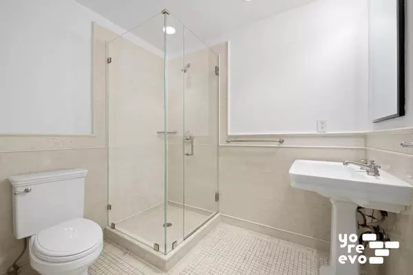 5 bedrooms apartment for rent in Midtown East - Manhattan, New York