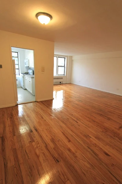 2 bedrooms apartment for rent in Flushing - Queens, New York