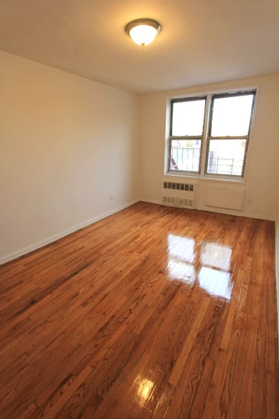 2 bedrooms apartment for rent in Flushing - Queens, New York