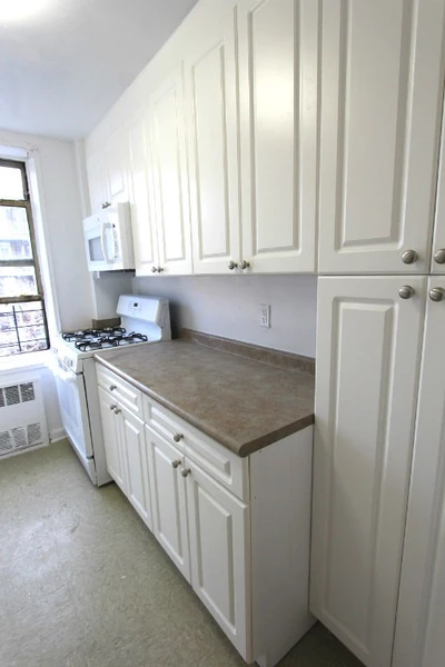2 bedrooms apartment for rent in Flushing - Queens, New York