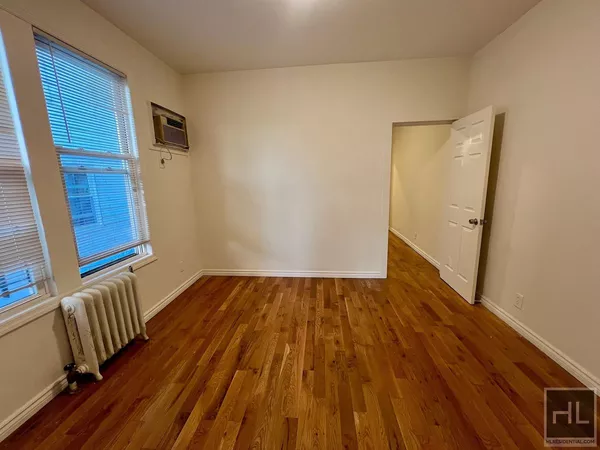 3 bedrooms apartment for rent in Canarsie - Brooklyn, New York
