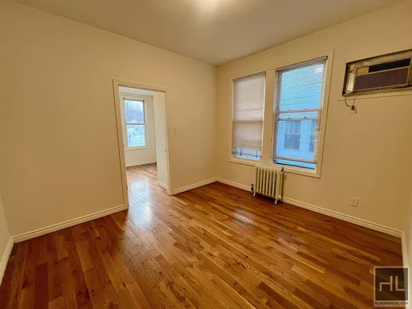 3 bedrooms apartment for rent in Canarsie - Brooklyn, New York