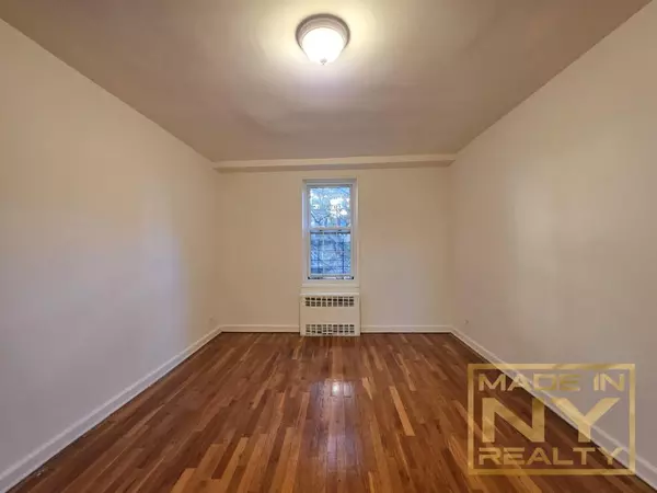 1 bedroom apartment for rent in Jamaica Hills - Queens, New York