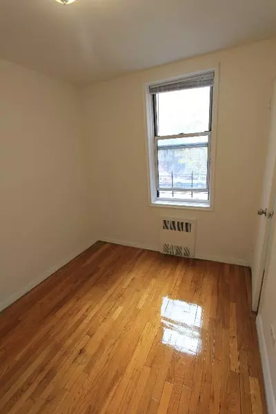 2 bedrooms apartment for rent in Forest Hills - Queens, New York