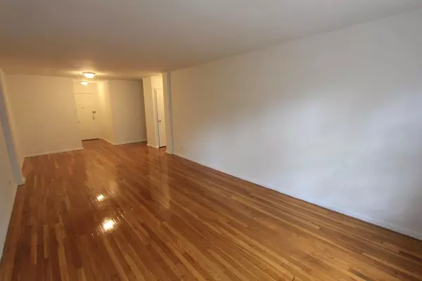 2 bedrooms apartment for rent in Forest Hills - Queens, New York