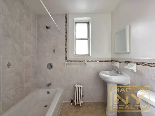 1 bedroom apartment for rent in Flushing - Queens, New York