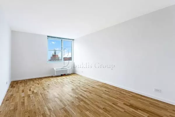 2 bedrooms apartment for rent in Battery Park - Manhattan, New York
